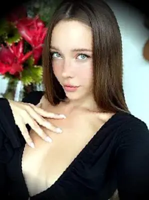 Шарлотта, 25