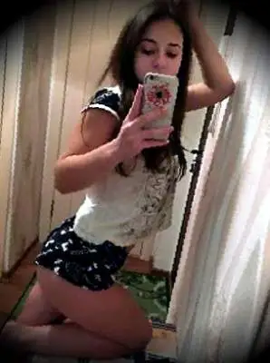 Элеонора, 24